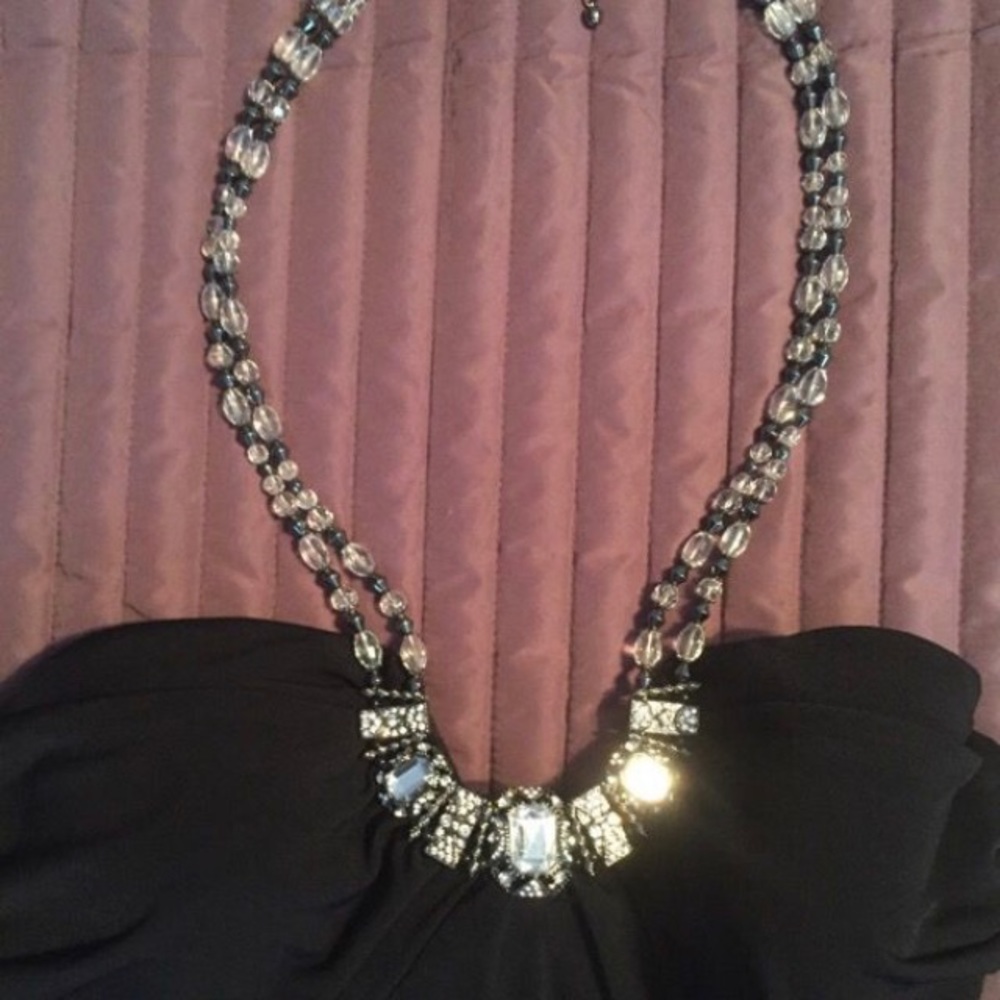 Elegant Black Strapless Evening Gown with Attached Statement Necklace - Size 10 - Picture 4 of 5